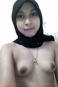 Gadis Melayu Tudung Hijab - Syafiny